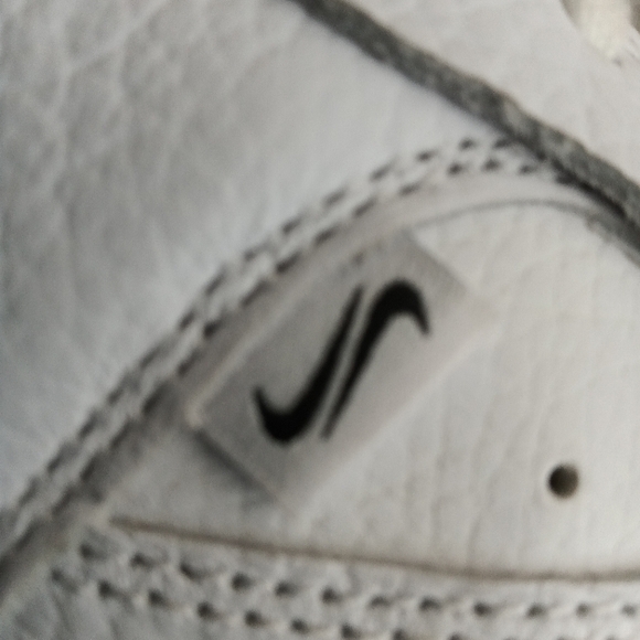 RARE SIZE Valentine's Day White Volt Women's Court Vision Low - Picture 8 of 11